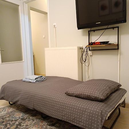 Κεντρικό Ευρύχωρο Στούντιο Με Parking Apartment Larissa Exterior photo